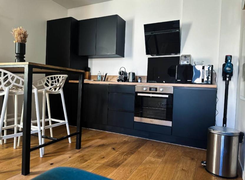 The Sunny ¤ Terrasse ¤ Proche Centre ¤ Parking ¤ Wifi Apartment Амиен Екстериор снимка